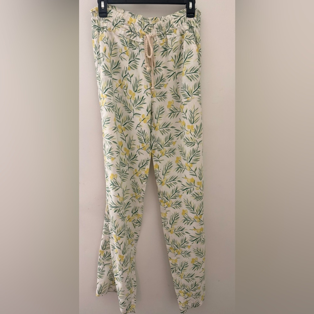 Floral Elastic-Waist Straight Leg Pants in Cream and Yellow - Picture 2 of 7